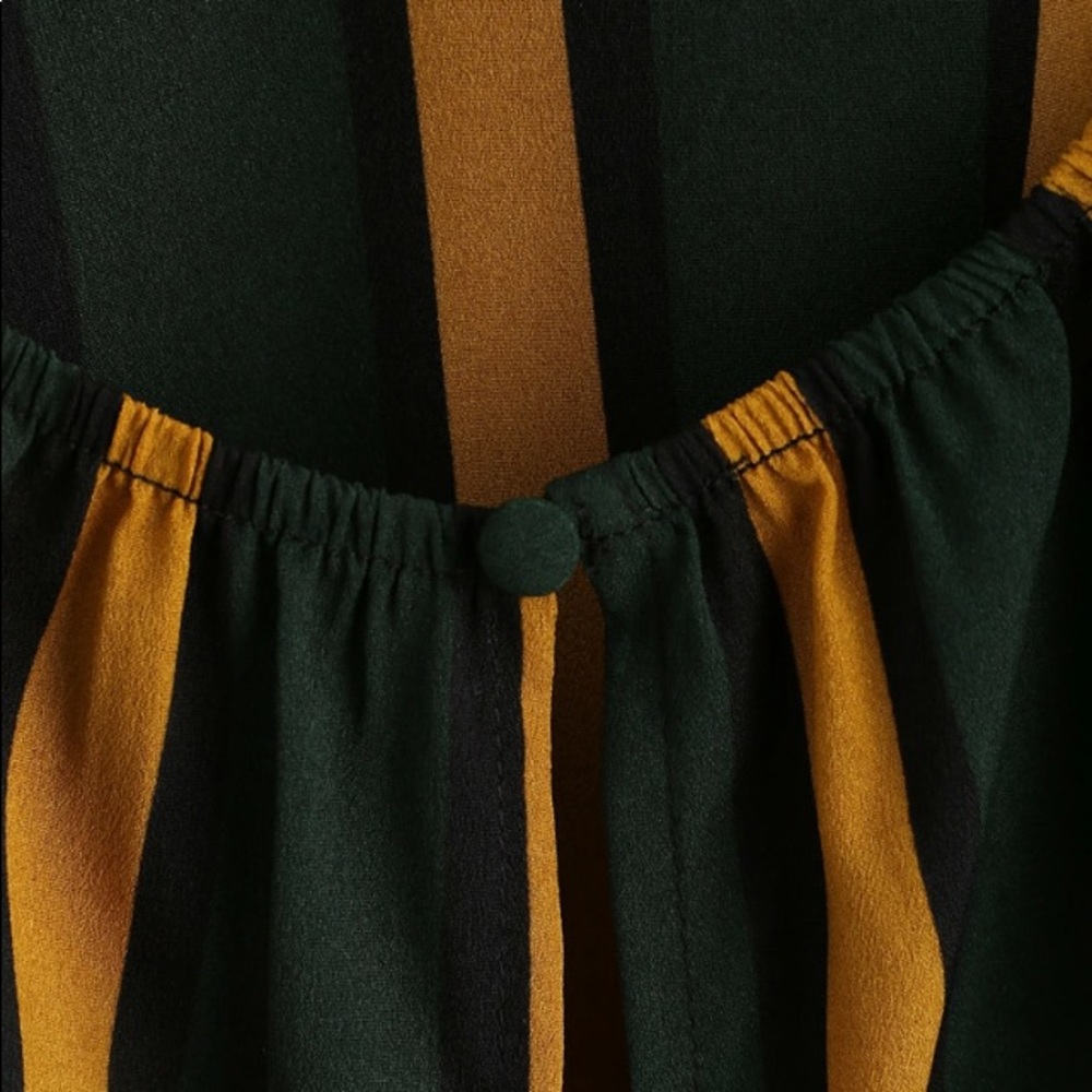 Striped split tie back crop cami - Picture 4 of 6